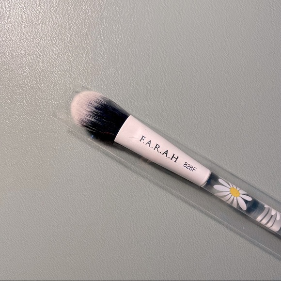 Farah Highlight Brush 828F - Picture 3 of 3